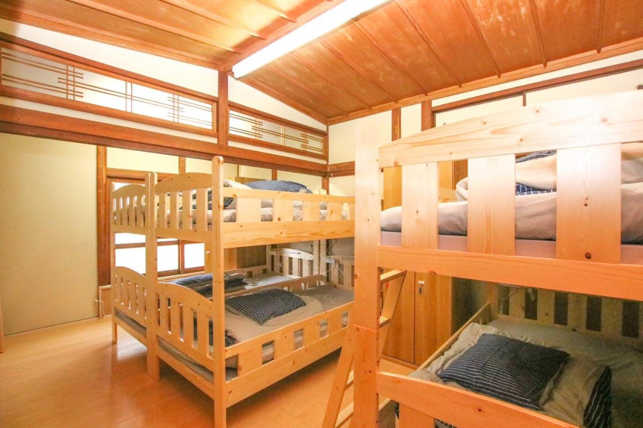 Guesthouse Omoya Matsuyama  Extérieur photo
